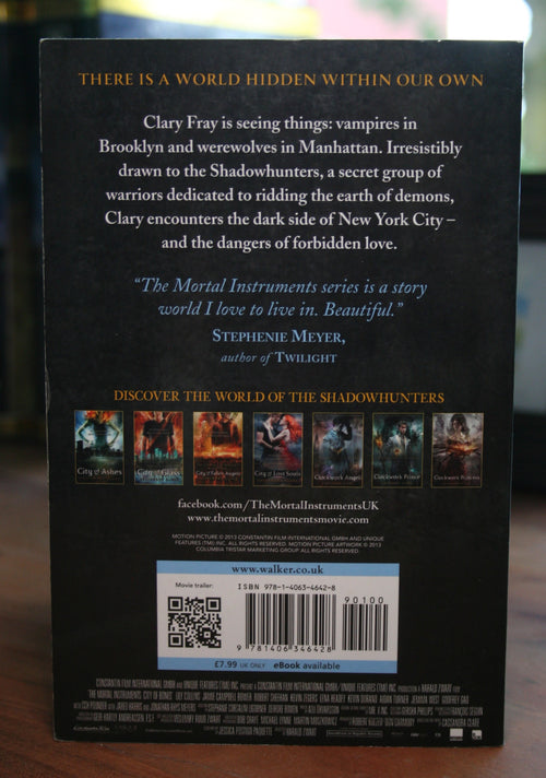 City of Bones (The Mortal Instruments, #1)