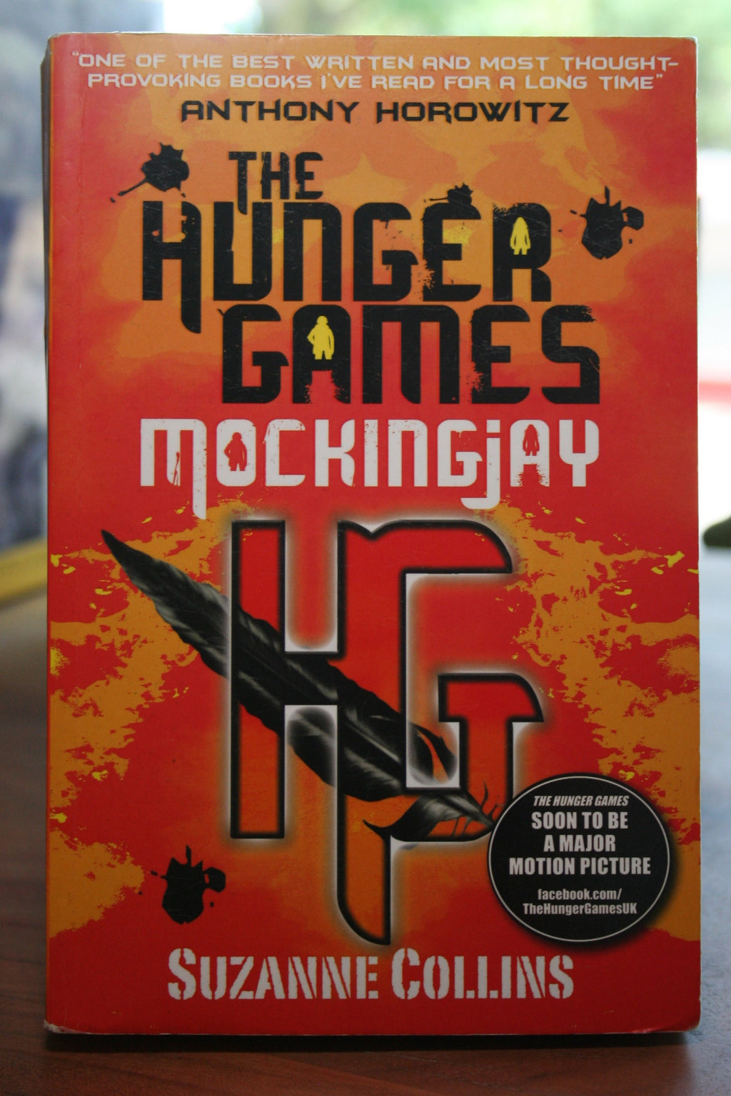 Mockingjay (The Hunger Games, #3)